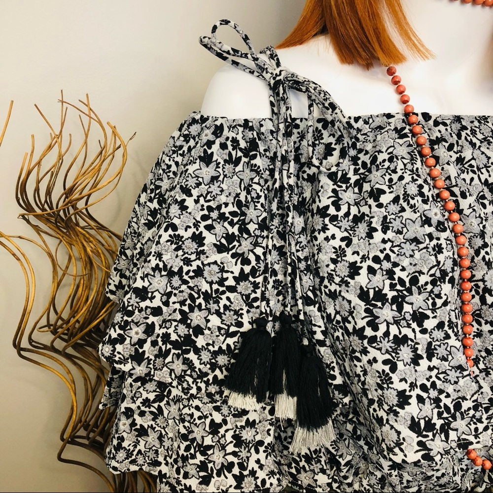 BOHEMIAN TRADERS Black & White Off Shoulder Top Tassel Ties & Ruffles - Picture 6 of 7